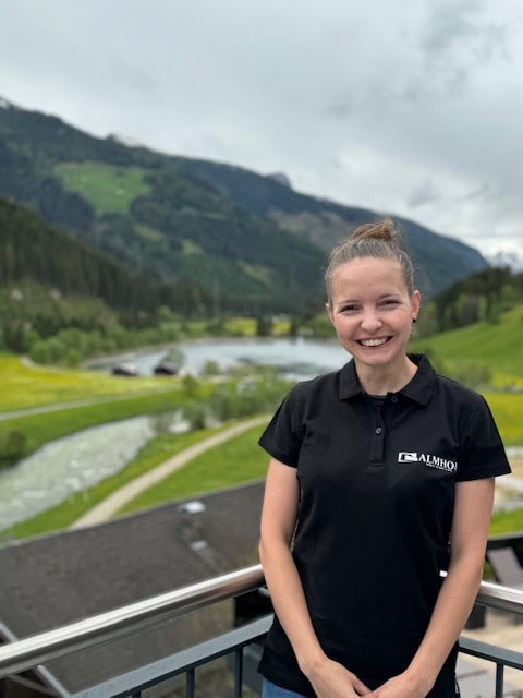 Zsuzsanna, ein wertvolles Mitglied des Teams