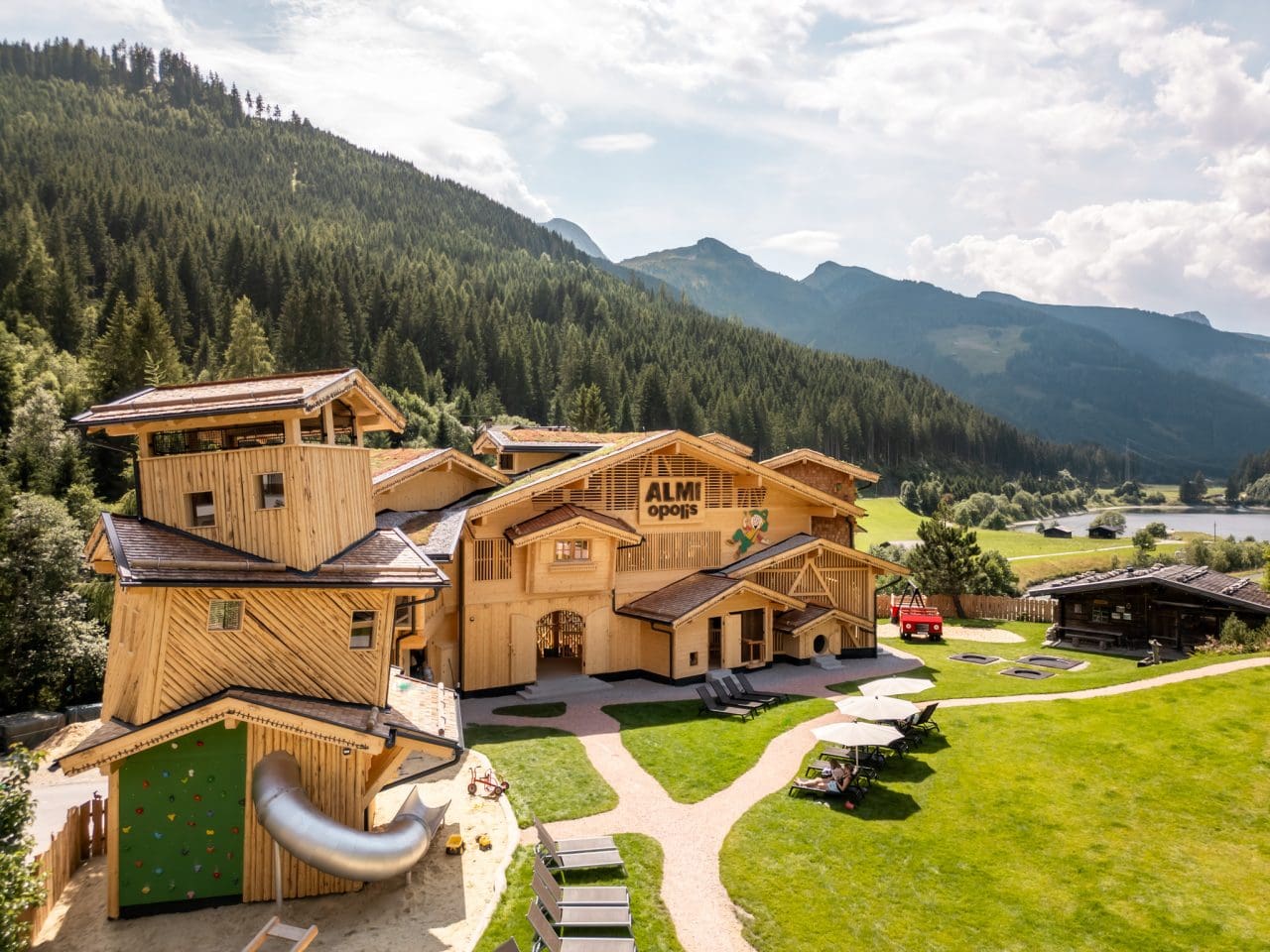 almi opolis vogelperspektive mit seeblick